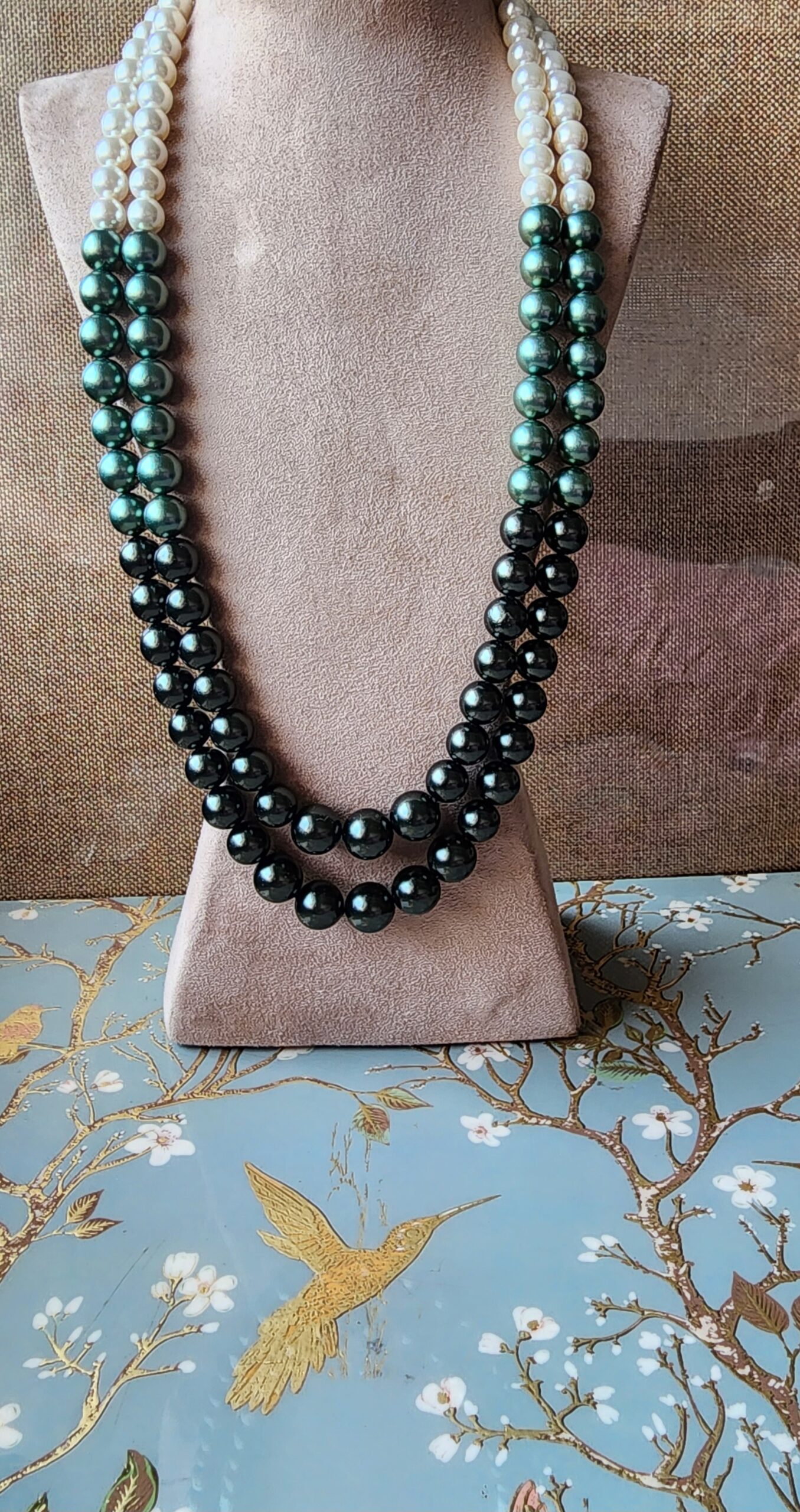Forest Emerald Pearl Necklace2